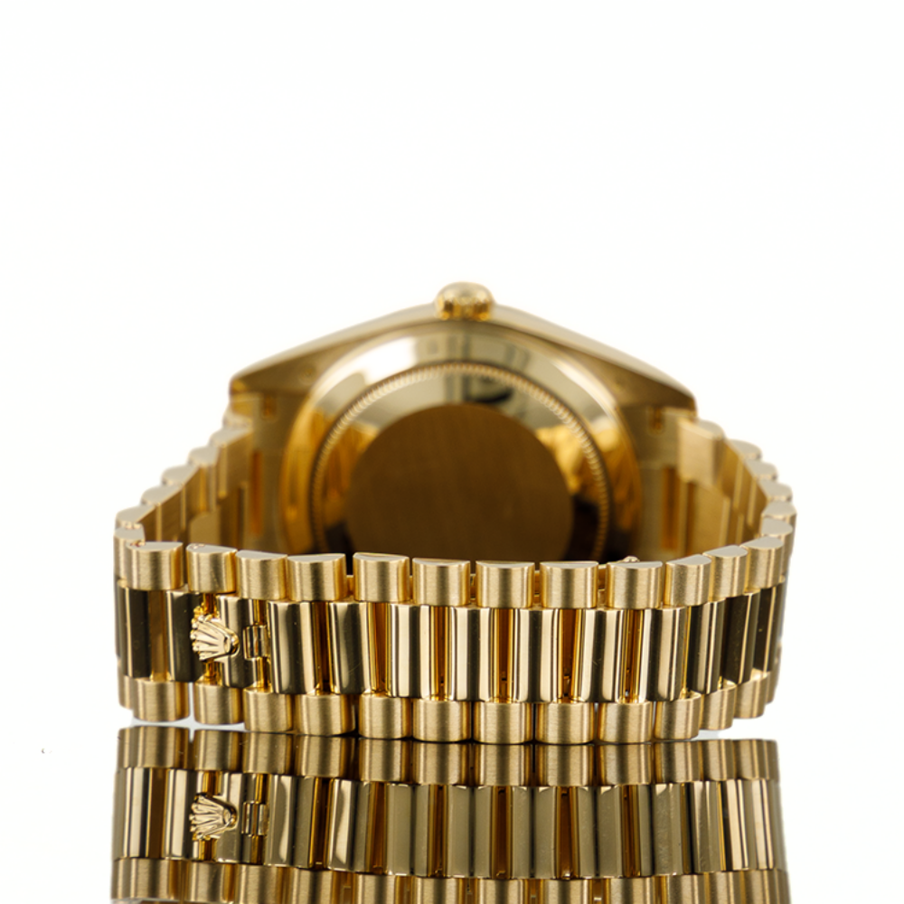 Rolex Day-Date 40 Yellow Gold Champagne Roman Dial