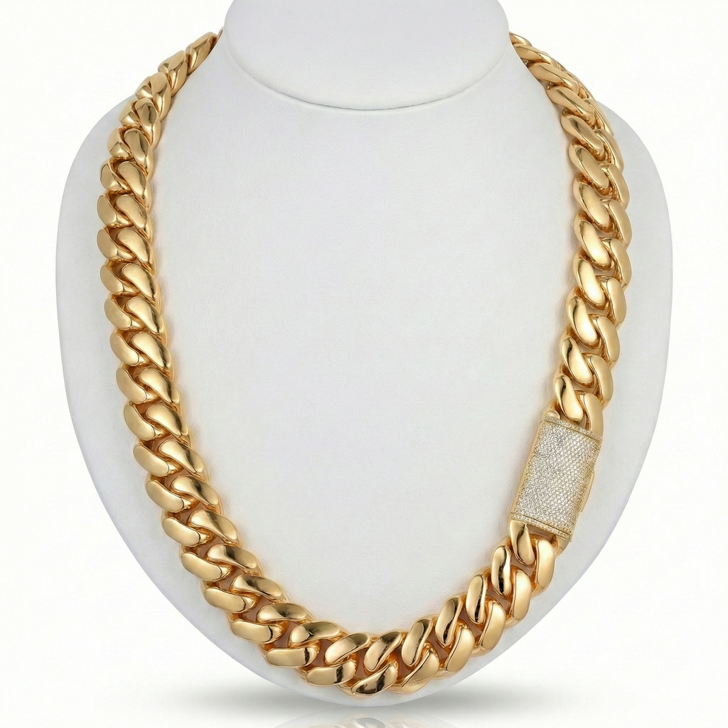 Solid Gold Miami Cuban – Pavé Round Diamond Lock
