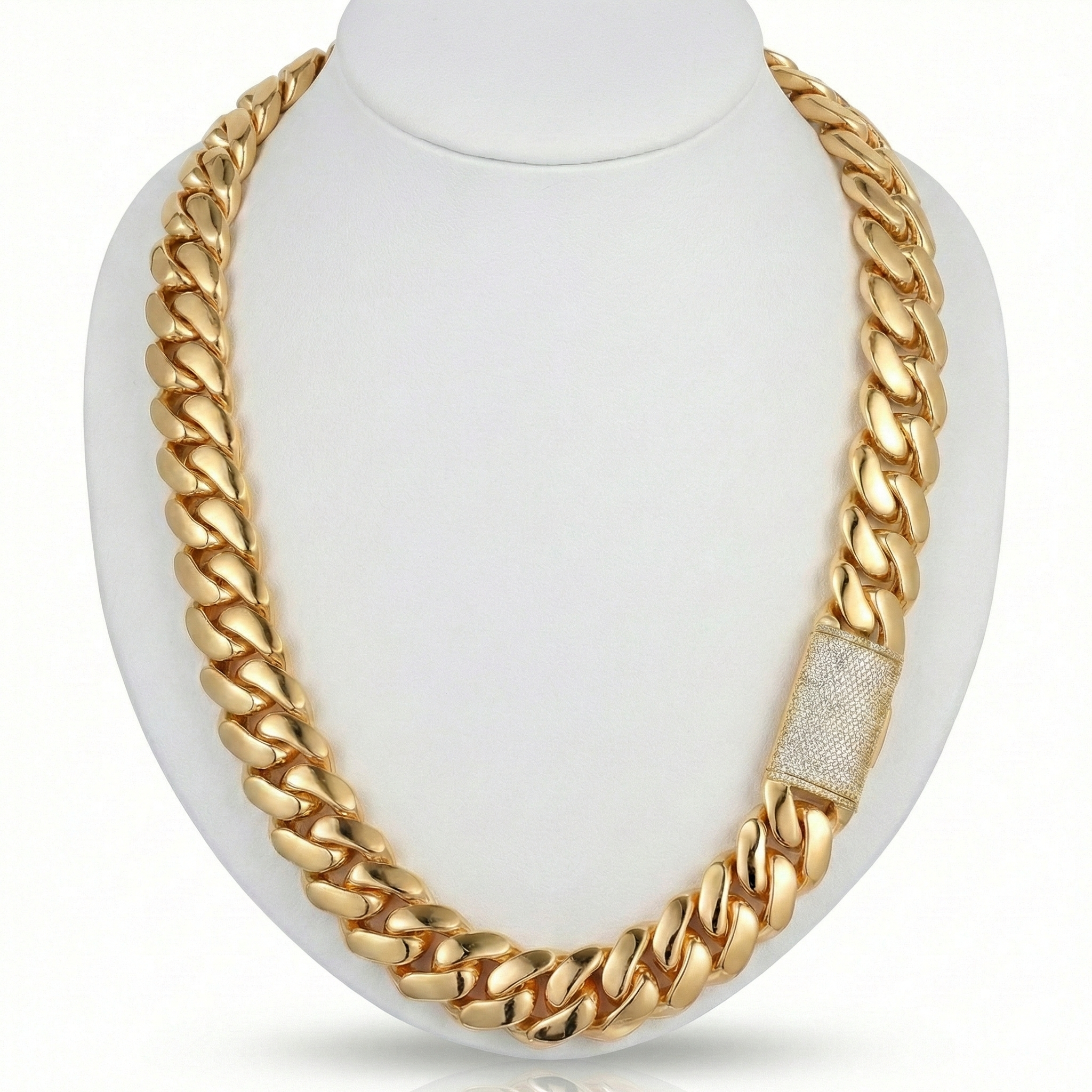 Solid Gold Miami Cuban – Pavé Round Diamond Lock