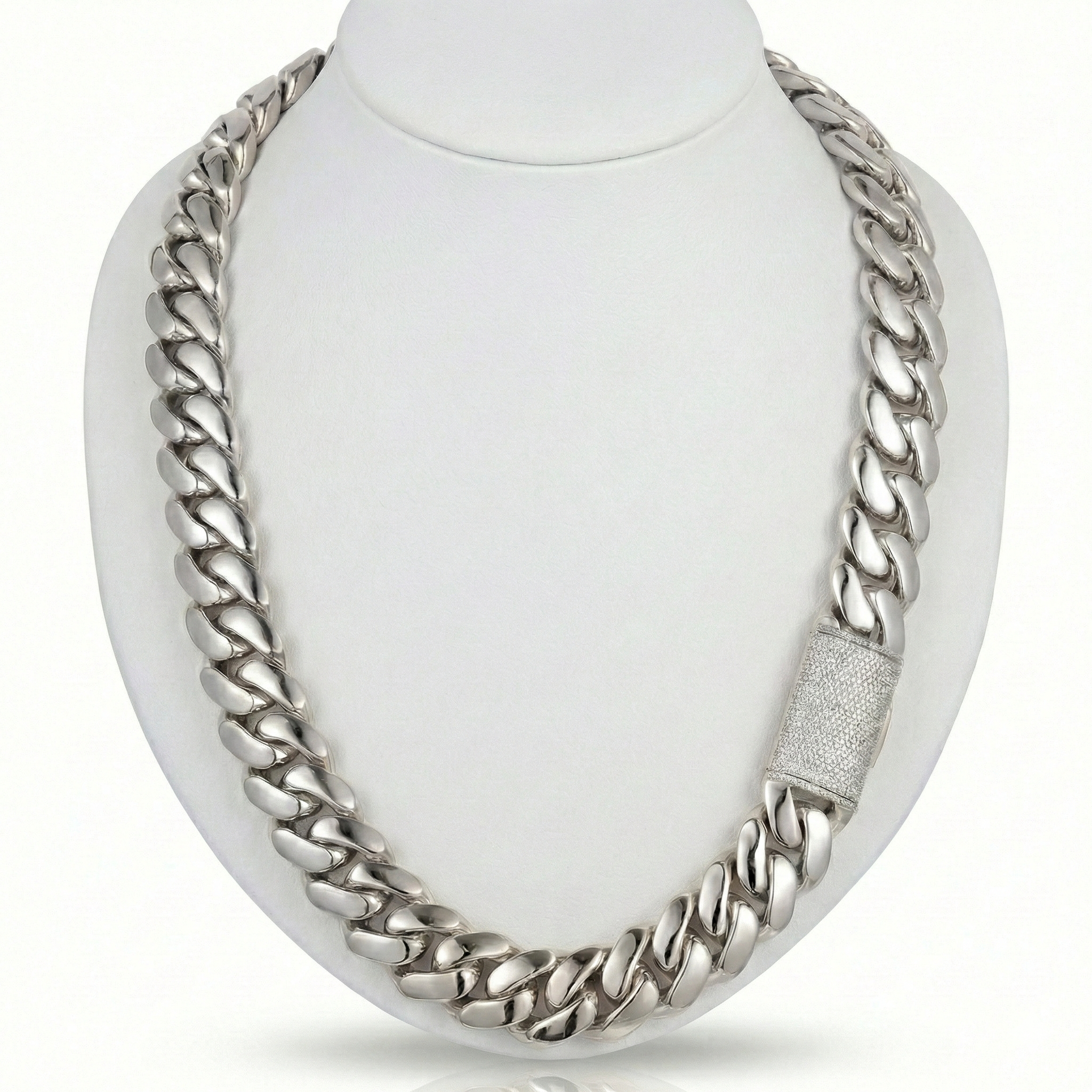 Solid Gold Miami Cuban – Pavé Round Diamond Lock