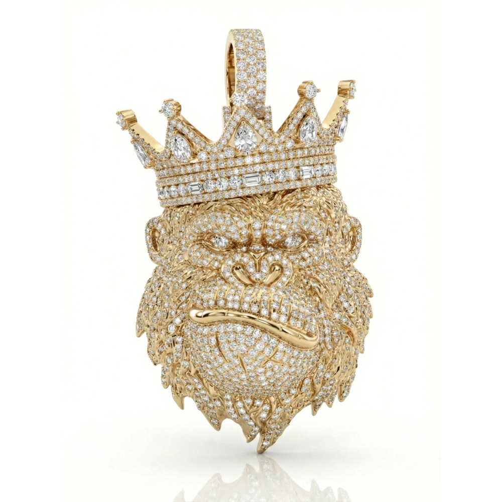Iced Out King Kong Pendant – Round & Baguette Diamond Crown