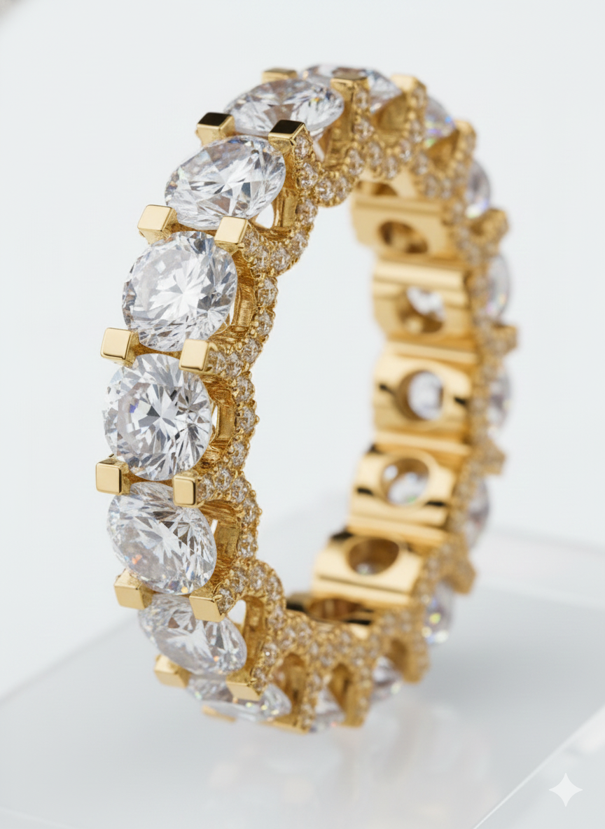 Eternity Round Cut Diamond & Pavé Side Hip Hop Ring